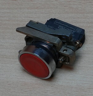 Telemecanique ZBE-102 knop rood NC contact element