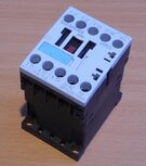 Siemens 3RT1016-1BB42 Sch&uuml;tz 24V DC 3P 1NC (gebraucht)