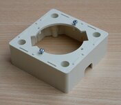 Astro GUS 40 Aufputz-Rand cremewei&szlig; f&uuml;r Antennenanschluss 610500 (10 St&uuml;ck)