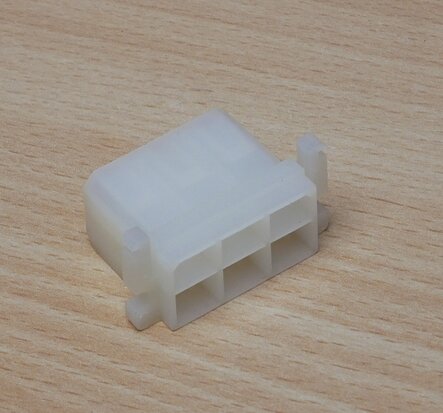 Male connector housing white 6-pin