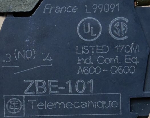 Telemecanique switch with 1x ZBE-101 (NO) contact element, 2 positions