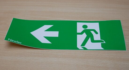 Newlec 260328 sticker icon emergency lighting arrow left N7010