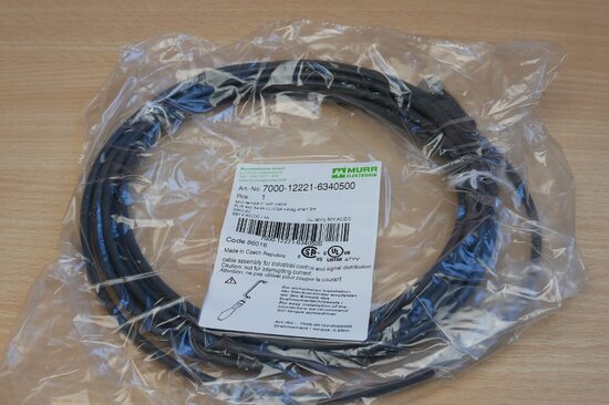 Murr elektronik 7000-12221-6340500 straight M12 female, 5 m cable