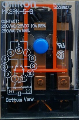 Moeler MK3PN-5-S relay 24V DC 10A 11Pin, incl. Turck CS-11 relay socket