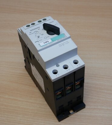 Siemens 3RV1031-4EA10 Circuit breaker 3NO 22 - 32 A, 3RV10314EA10
