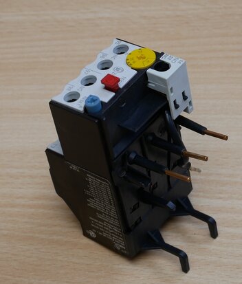 Moeller ZB32-24 relay Thermal overload relay 16-24A