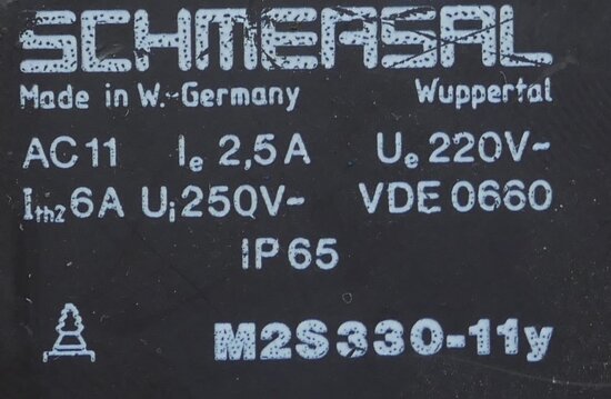 Schmersal M2S 330-11Y eindschakelaar 101149639