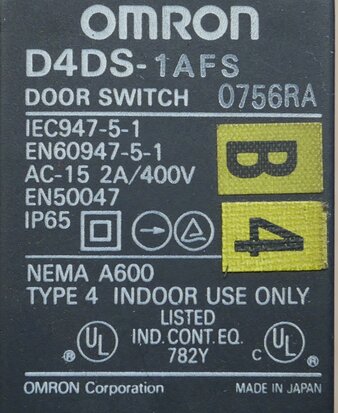 Omron D4DS-1AFS limit switch 0756RA door switch