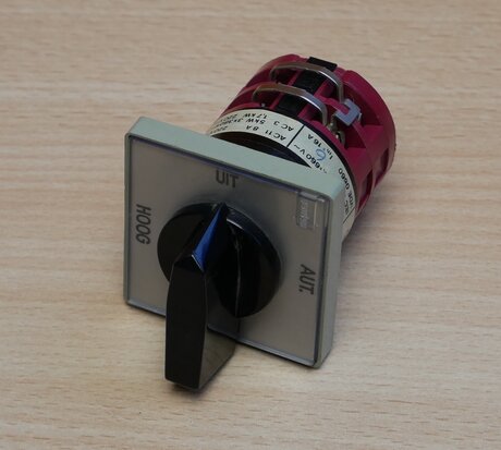 Santon N10P-R27-L10 switch 4 positions 16A 2 elements