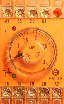 Schleicher tijdrelais SZT 320, 220V, 0,15-3 sec.