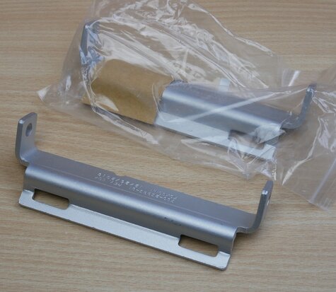 Foxconn 700-23993-01 Mounting Bracket (2 pcs)