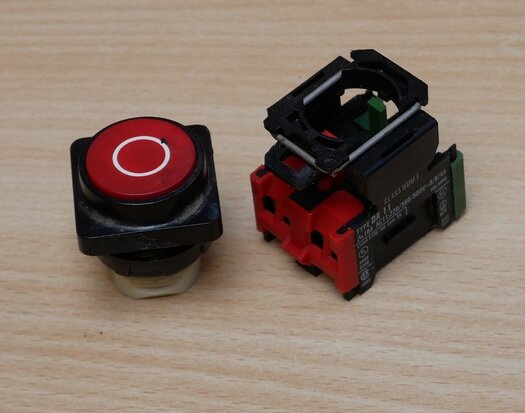 Schneider button red with DA11 contact element 1 NO + 1 NC, 9001-DA11
