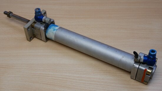 Festo DNC-32-250-PPV Standard cylinder