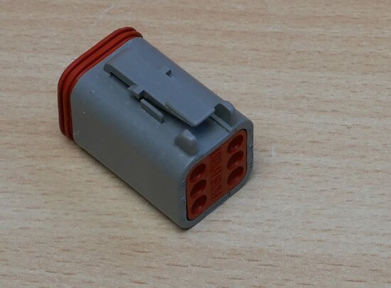 TE Connectivity / DEUTSCH DT06-6S Automotive Connectors PLUG DT 6 WAY