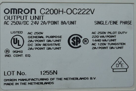 Omron C200H-OC222V output unit