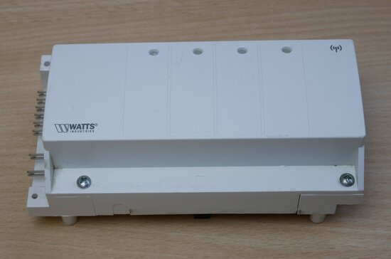 Watts WFHC C84 Master aansluitbox 4 zones 230V RF HOL (excl. kabel)
