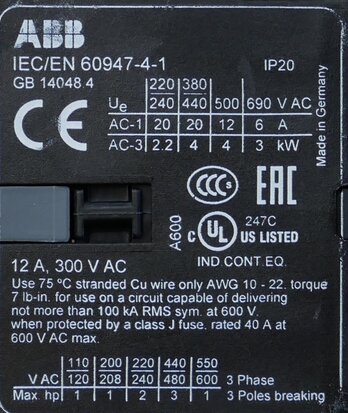 ABB B6-30-01-01 Mini magneetschakelaar 24V 40-450Hz