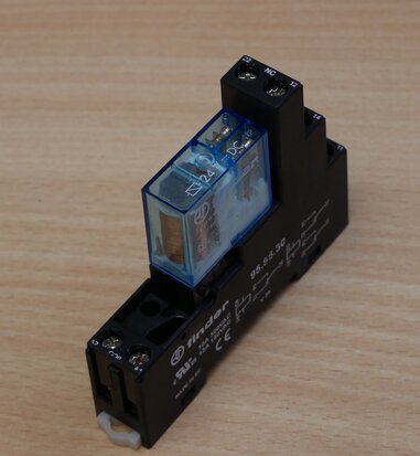 Finder 40.52 Print relay 8A 24V DC incl. 95.95.30 relay base