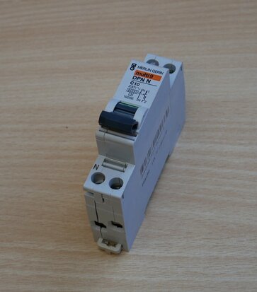 Merlin Gerin DPN N C10 Circuit Breaker 1P+N 10A 19266