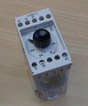 Dold AA7610.21 Time relay, on-delay AC50/60HZ 240V 2-60H