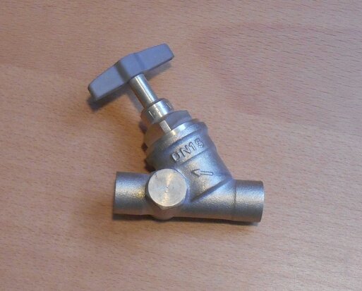 Vsh stopkraan 28x28 mm cap. met aftapgelegenheid 1/4" messing