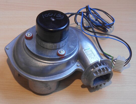 Intergas 074177 ventilator 24V. HR/W 280 EBMPAPST G1G120-RC17-06 (gebruikt)