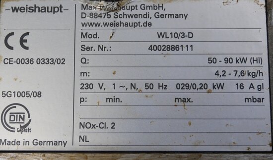 Weishaupt WL10/3-D drive 50 - 90 kW oil burner, single stage with servomotor