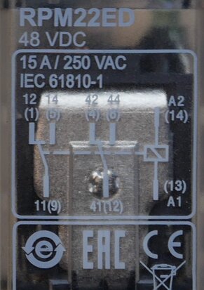 Schneider Electric RPM22ED zelio switching relay AC/DC 2 changeover contact