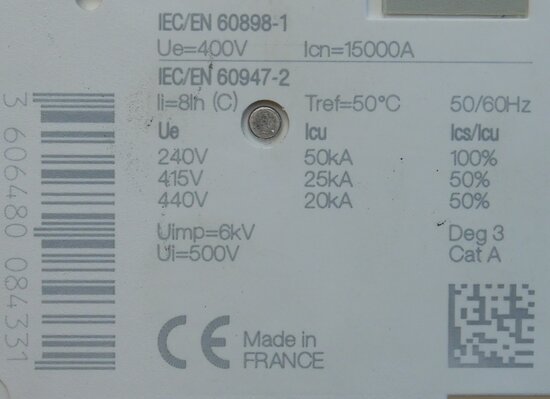 Schneider Electric A9F94420 circuit breaker C characteristic 20a 4P 4 protected