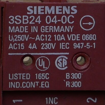 Siemens 3SB24 04-0B contact block NO
