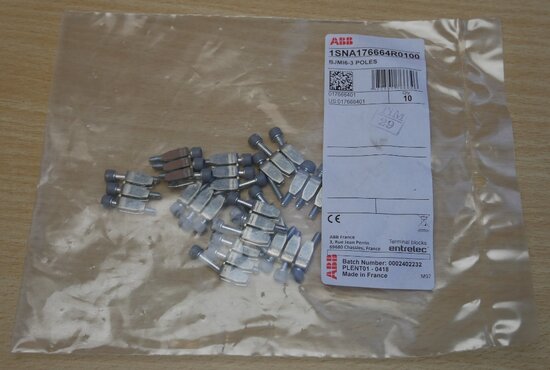 ABB 1SNA176664R0100 Kruisverbinder Crossconnector voor klemmenstrook 3p BJMI6-3 IP20