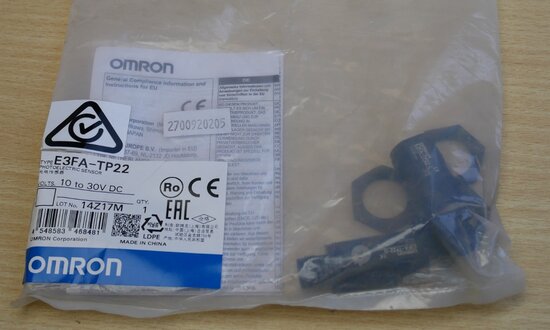 Omron E3FA-TP22 Zender ontvanger 15 M met infrarood led 10-30 VDC PNP M12 