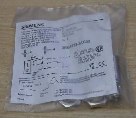Siemens 3RG4113-3AG33 SIMATIC PXI330 inductive sensor M18