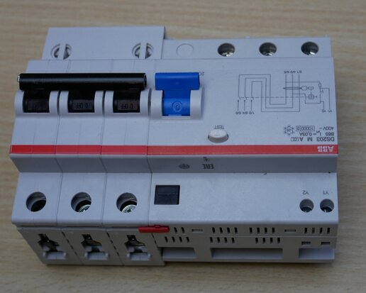 Abb 2CSR273101R1635 earth leakage circuit breaker 3P 63a 0.03a B, DS203 M A-B63/0.03