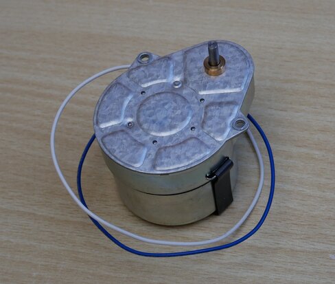 Crouzet 82334739 Clockwise Synchronous Geared AC Geared Motor 3 W 230 V