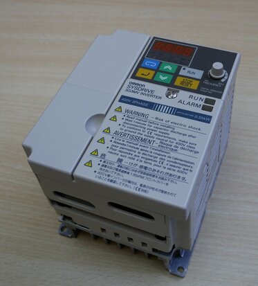 Omron 3G3MV-A4004 Sysdrive inverter 3G3MV series