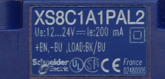 Telemecanique XS8C1A1PAL2 naderingsschakelaar schakelafstand 25MM 1000HZ