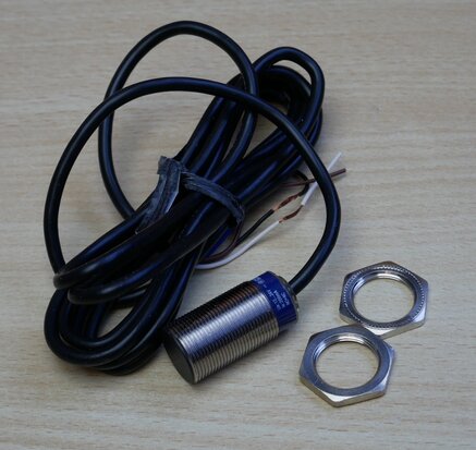 Telemecanique XS1N18PC410 Inductieve sensor 5mm PNP Kabel