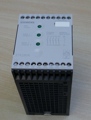 Siemens 3TK2806-0AL2 magneetschakelaar 230V AC 5NO+1NC