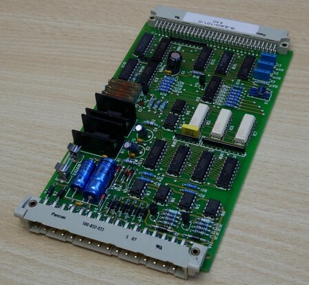 Johnson controls R-SAO-101-0 printed circuit board 8 AO