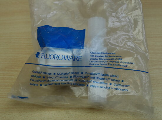 Fluoroware Entegris 202-66-01 two-way pneumatic valve