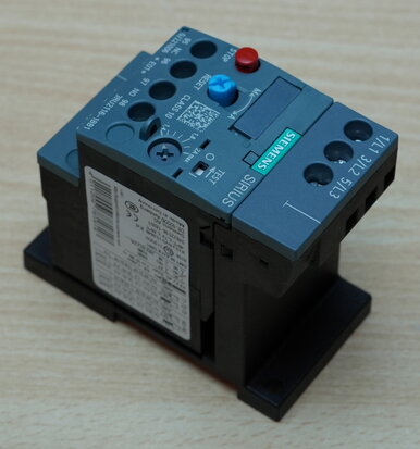 Siemens 3RU2116-1BB1 thermal overload relay 1.4-2.0 A S00 3RU21161BB1
