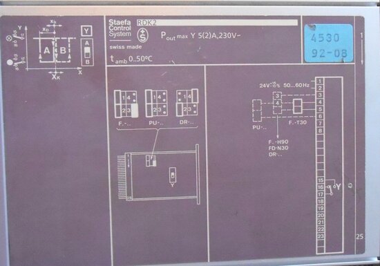 Staefa control system regulator RDK2