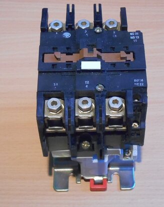 Telemecanique LC1D803D Contactor 48V 60HZ 42V 50Hz