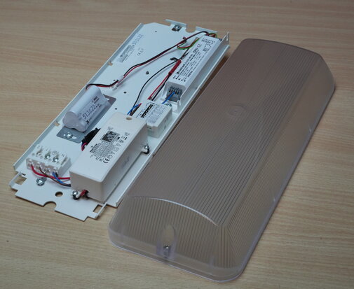 Lightronics-TPN-CL 3-560-FR-9010-ND-Noodverlichtingsarmatuur-AH922C3056001