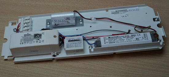 Lightronics TPN CL 3-560 FR 9010 ND Noodverlichtingsarmatuur AH922C3056001
