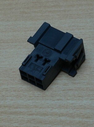 TE-Connectivity-AMP-1-965641-3-Connector-6P-2-row