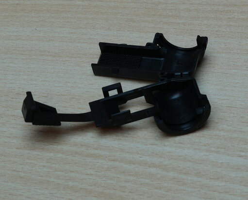 TE Connectivity / AMP 965576-1 afdekkap 90 graden PA 6