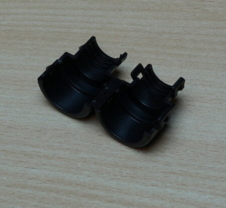 TE Connectivity / AMP 100836-1 Automotive Connector Adapter 180Gr