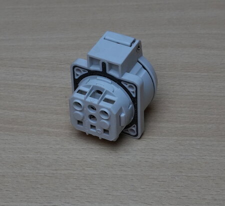 Mennekes 11311 toestelcontactdoos geaard 16A 2P 230V grijs